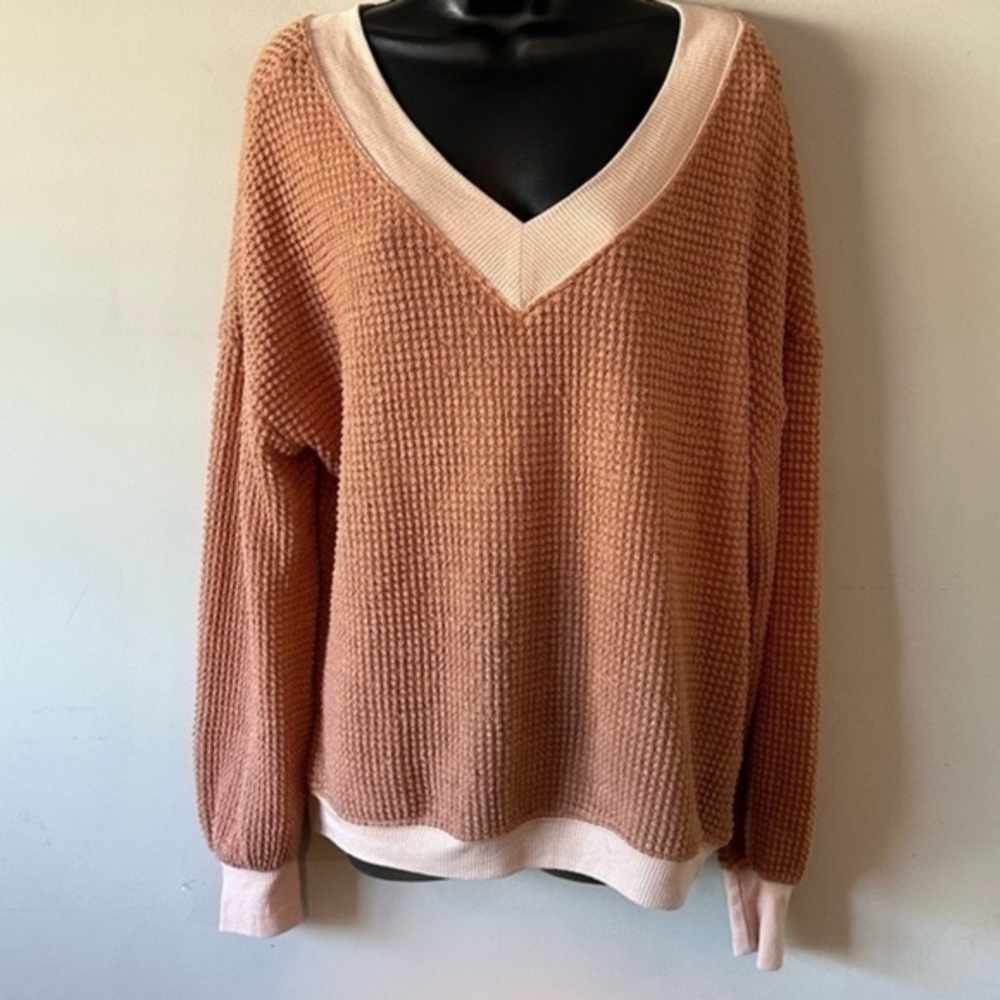 Listicle Top Brown Long Sleeve Oversized Lightweight Thermal Scoop V Neck Size M